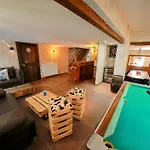 Hébergement de vacances La Ferme à Gaston, De Groupe De 250m2, Avec Et Terrain De Pétanque